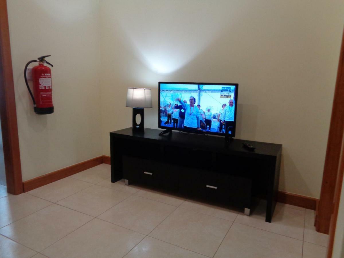 Dona Matilde Apartment Понта Делгада Екстериор снимка
